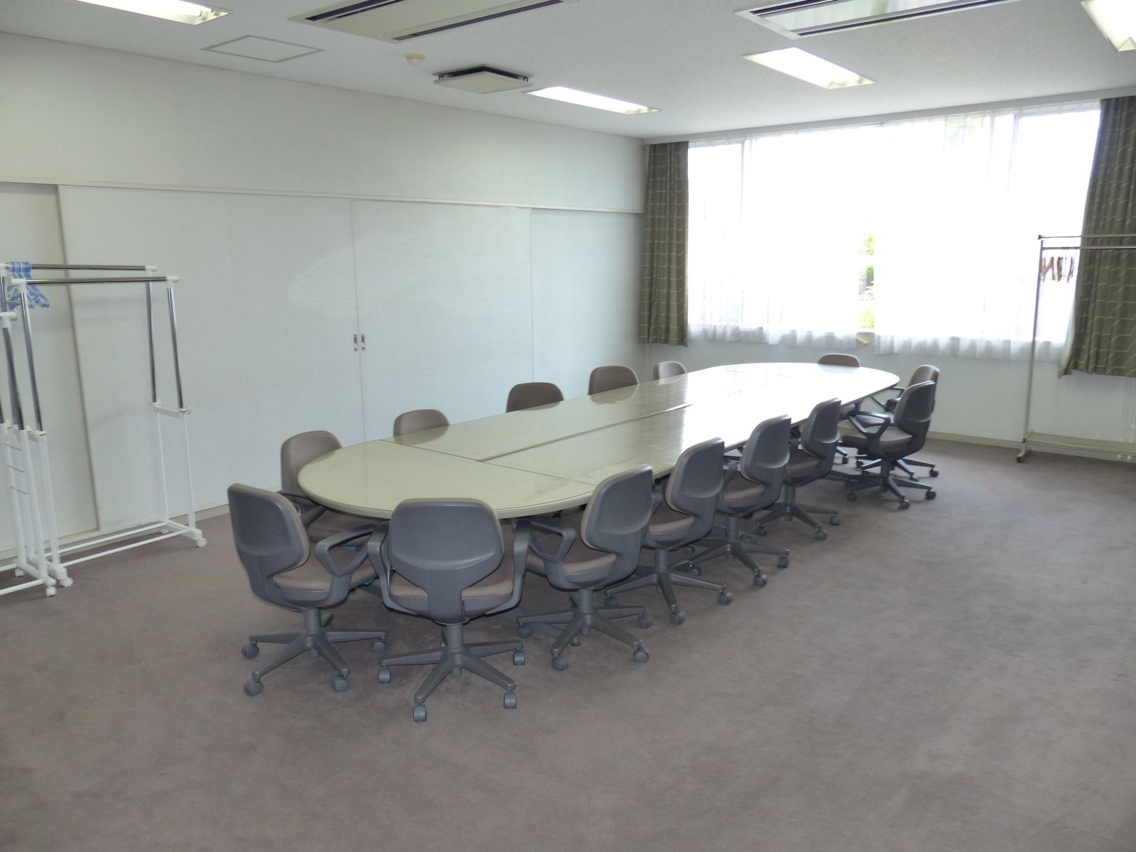 集会室